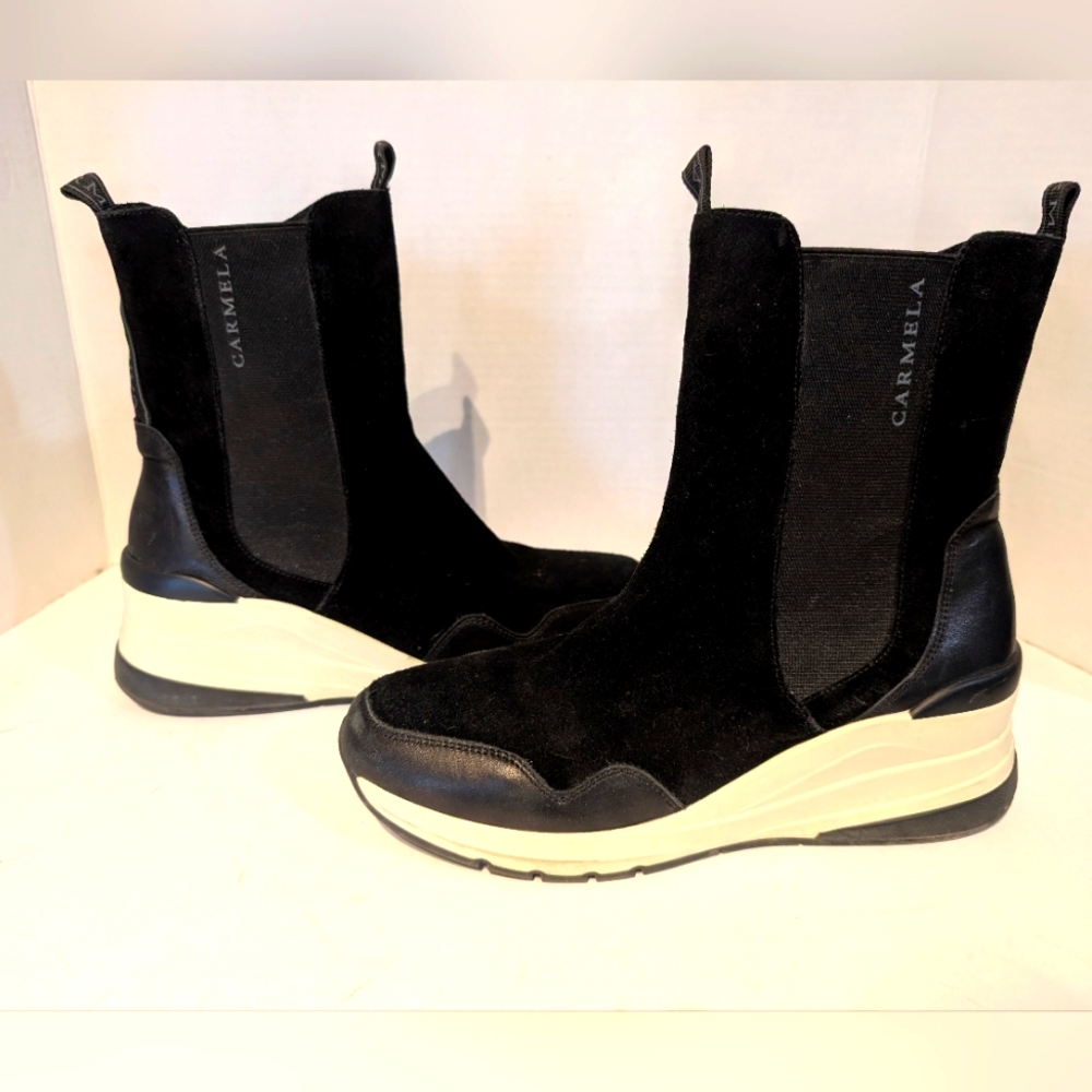 Carmela Wedge Booties Size 39 EU 8.5-9‎ US.